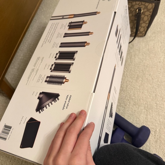 Dyson Airwrap - Picture 4 of 4